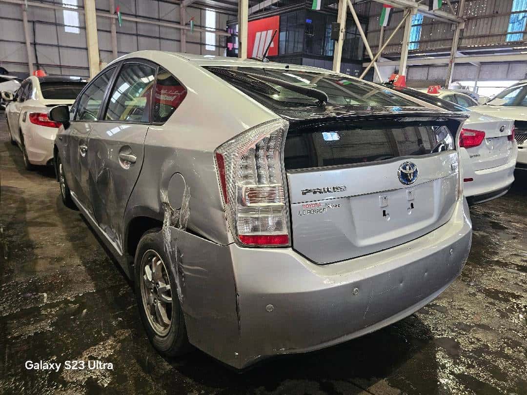TOYOTA PRIUS - Exterior