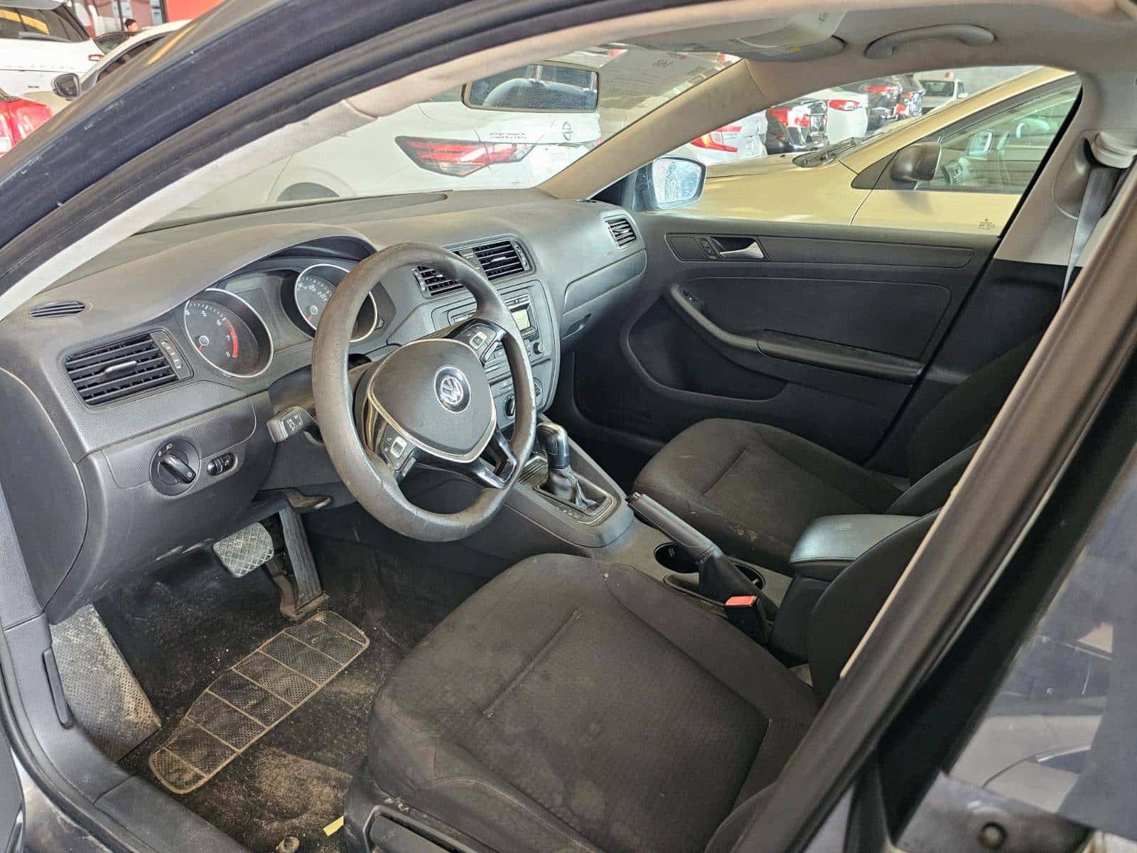 VOLKSWAGEN Jetta 2015 thumbnail 6