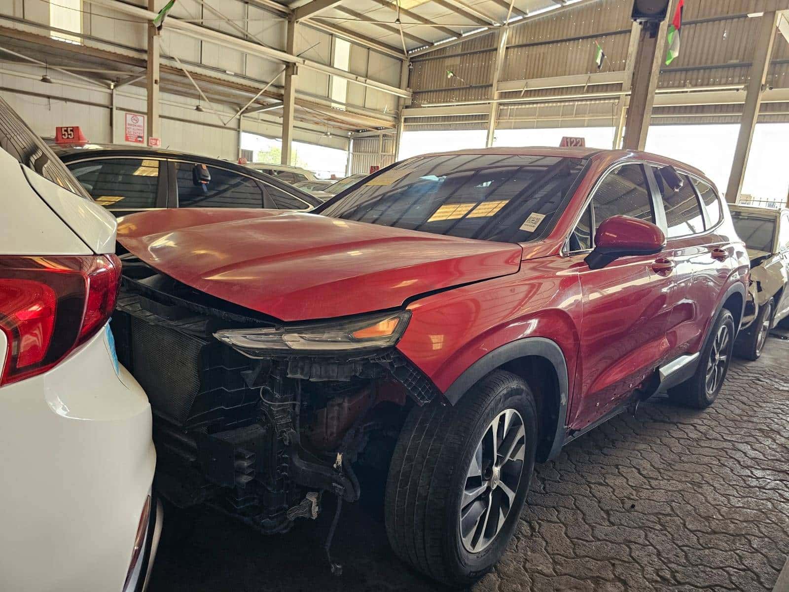 Hyundai Santa Fe 2019 thumbnail 2