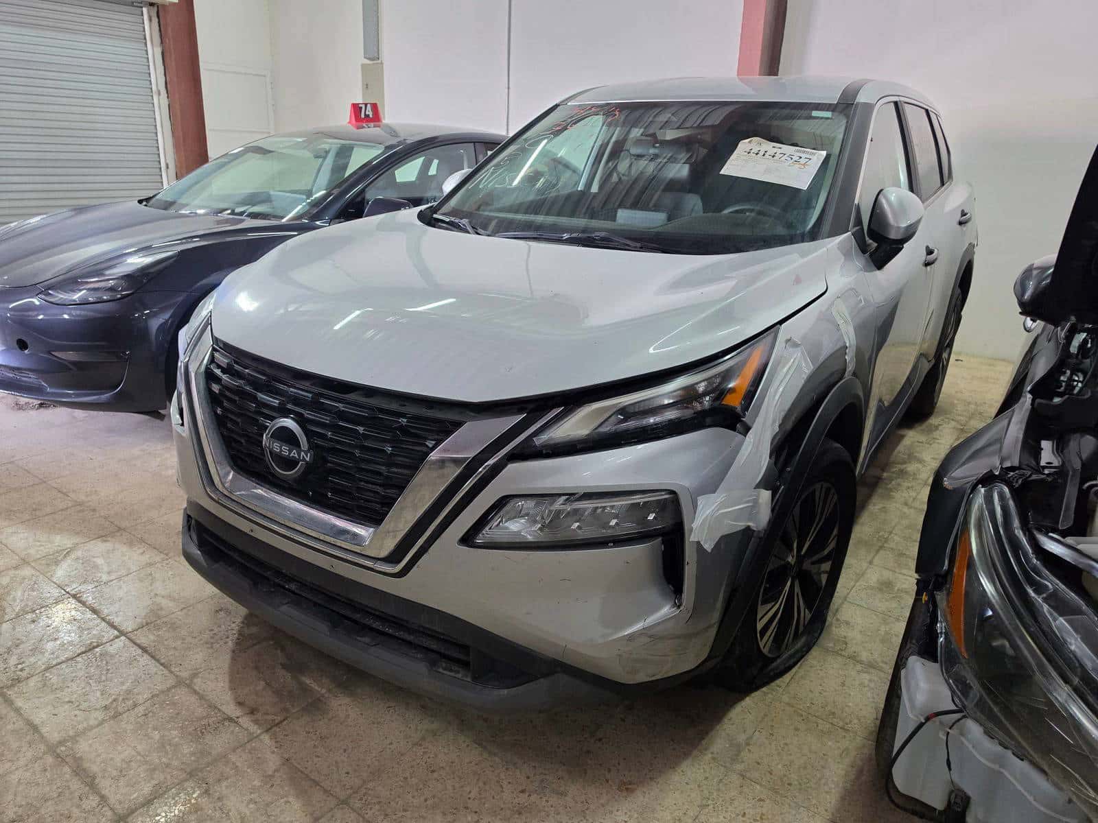 Nissan Rogue 2023 thumbnail 3