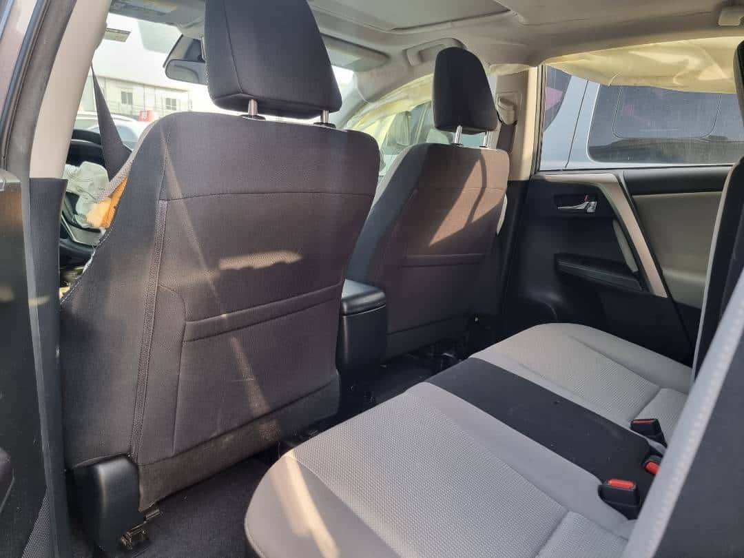 Toyota RAV4 2018 thumbnail 4