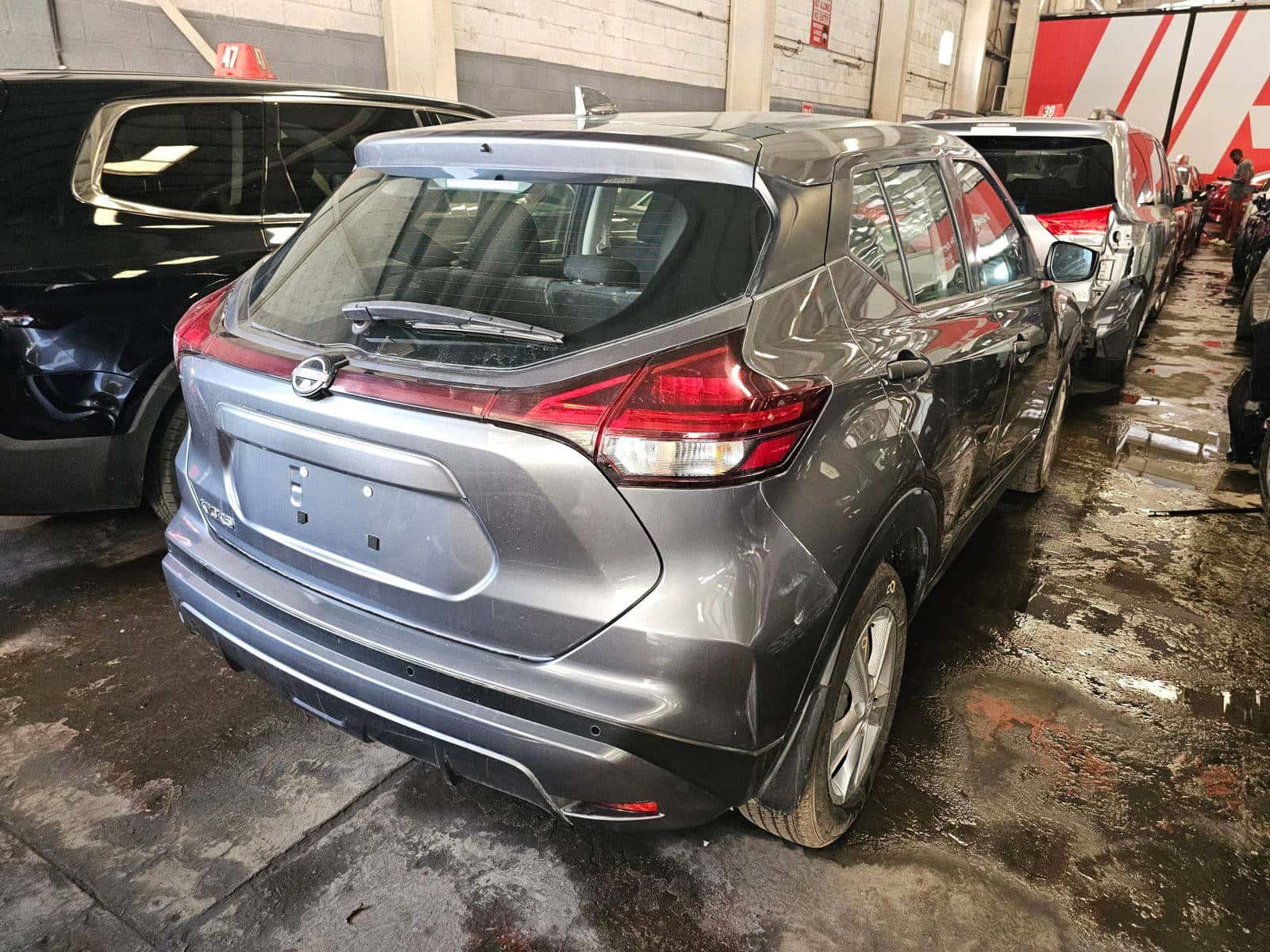 NISSAN KICKS 2024 thumbnail 5