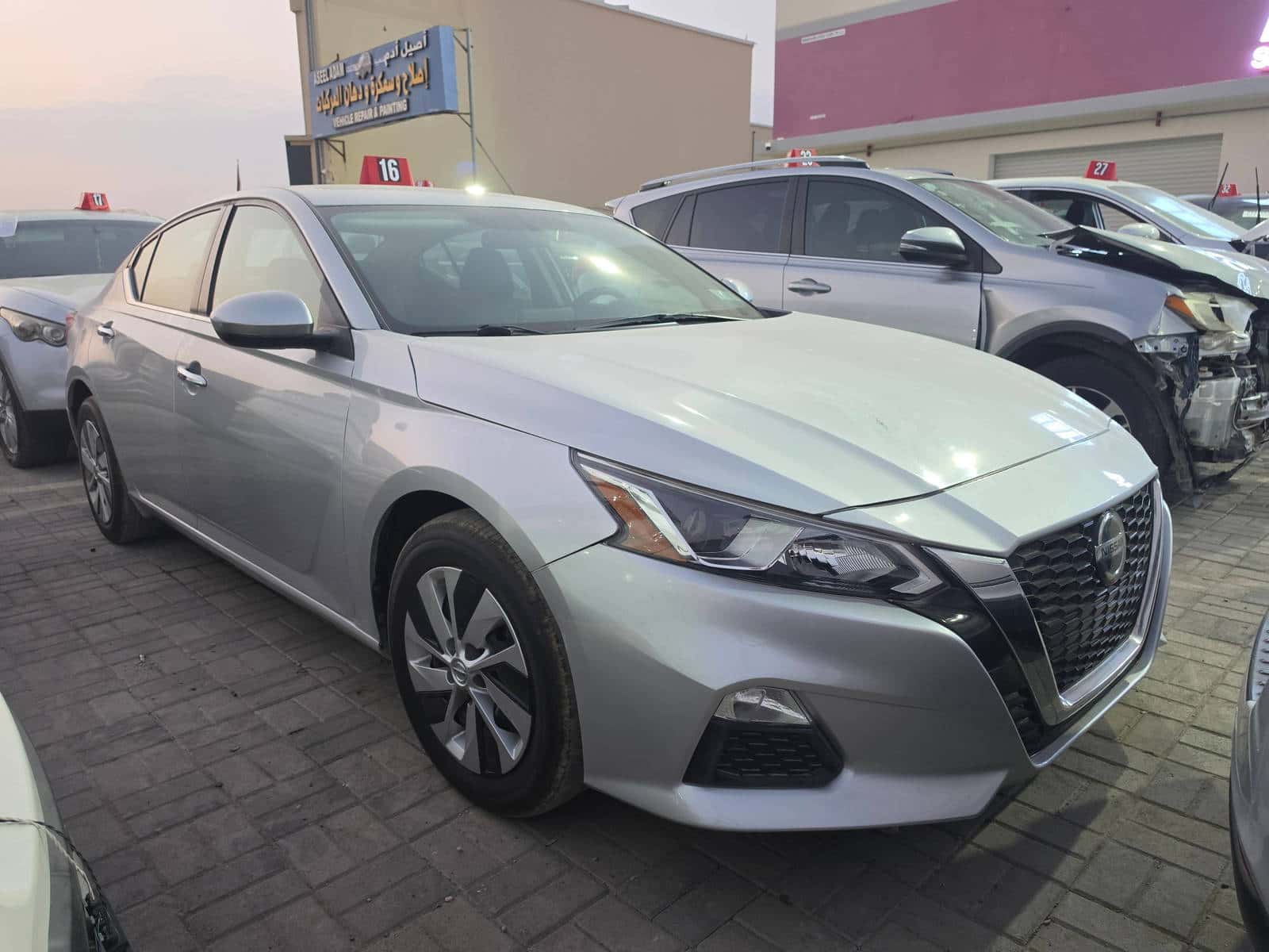 Nissan Altima 2020 thumbnail 3