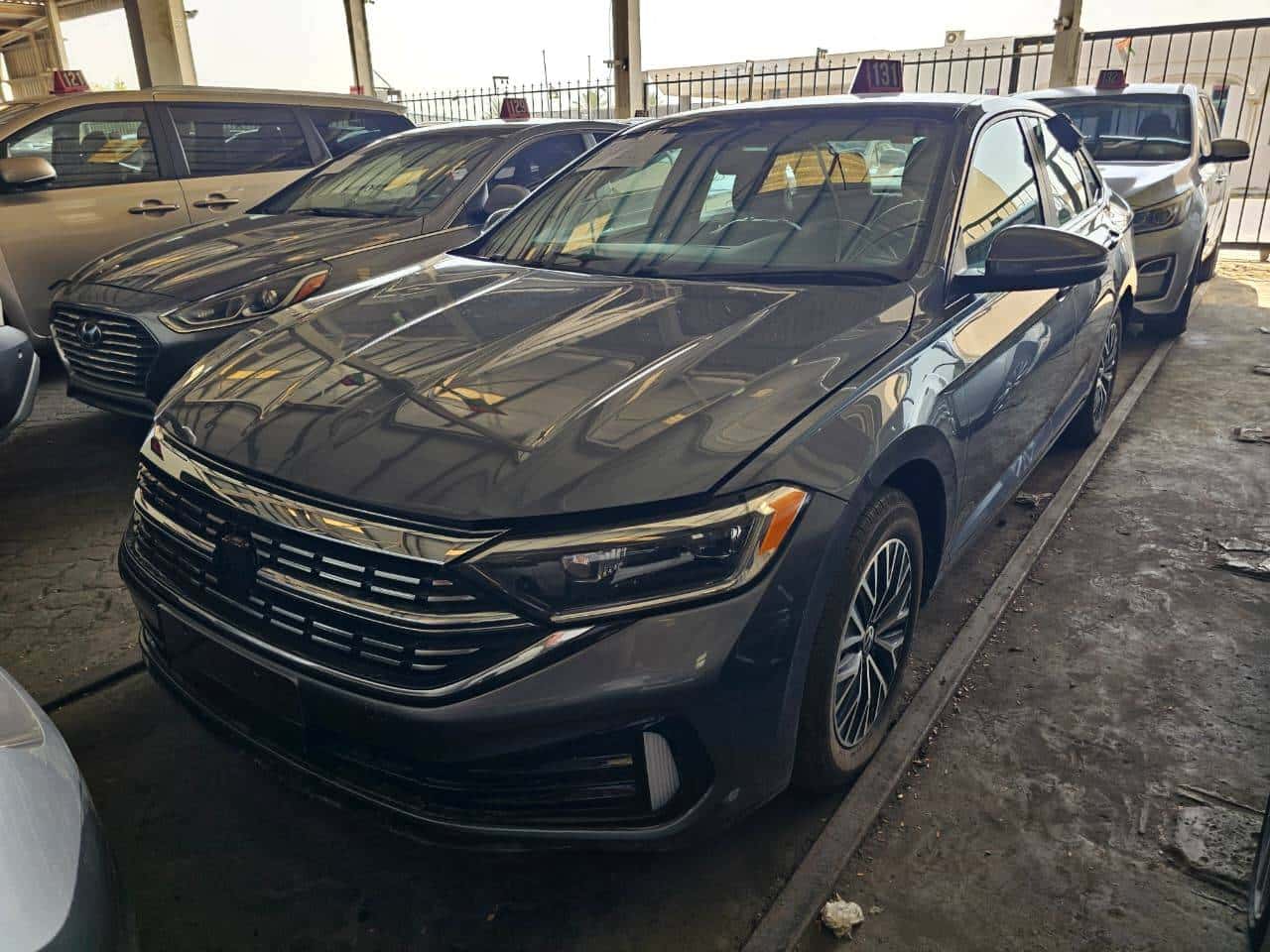 VOLKSWAGEN Jetta 2019 thumbnail 2