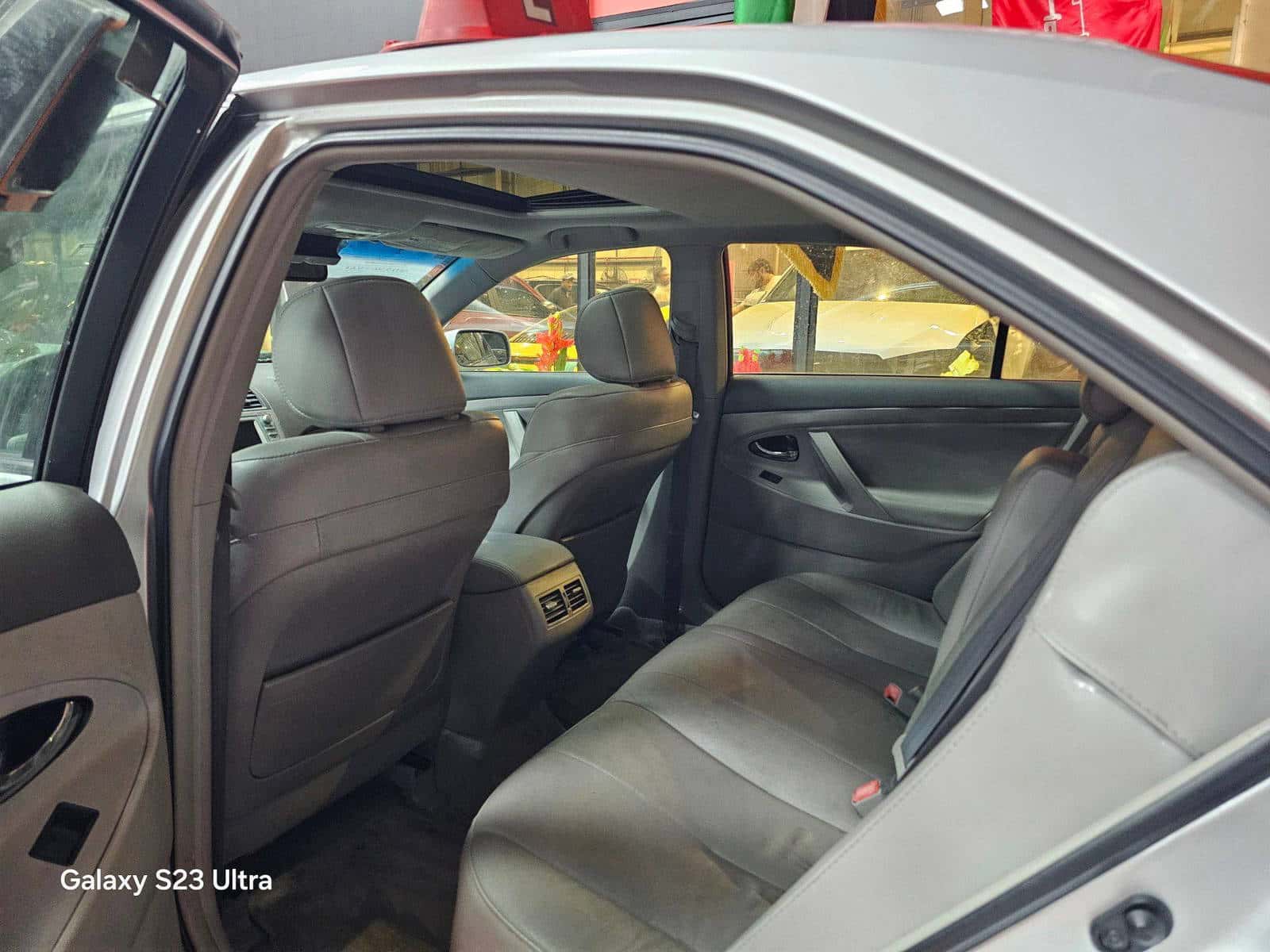 TOYOTA CAMRY - Exterior