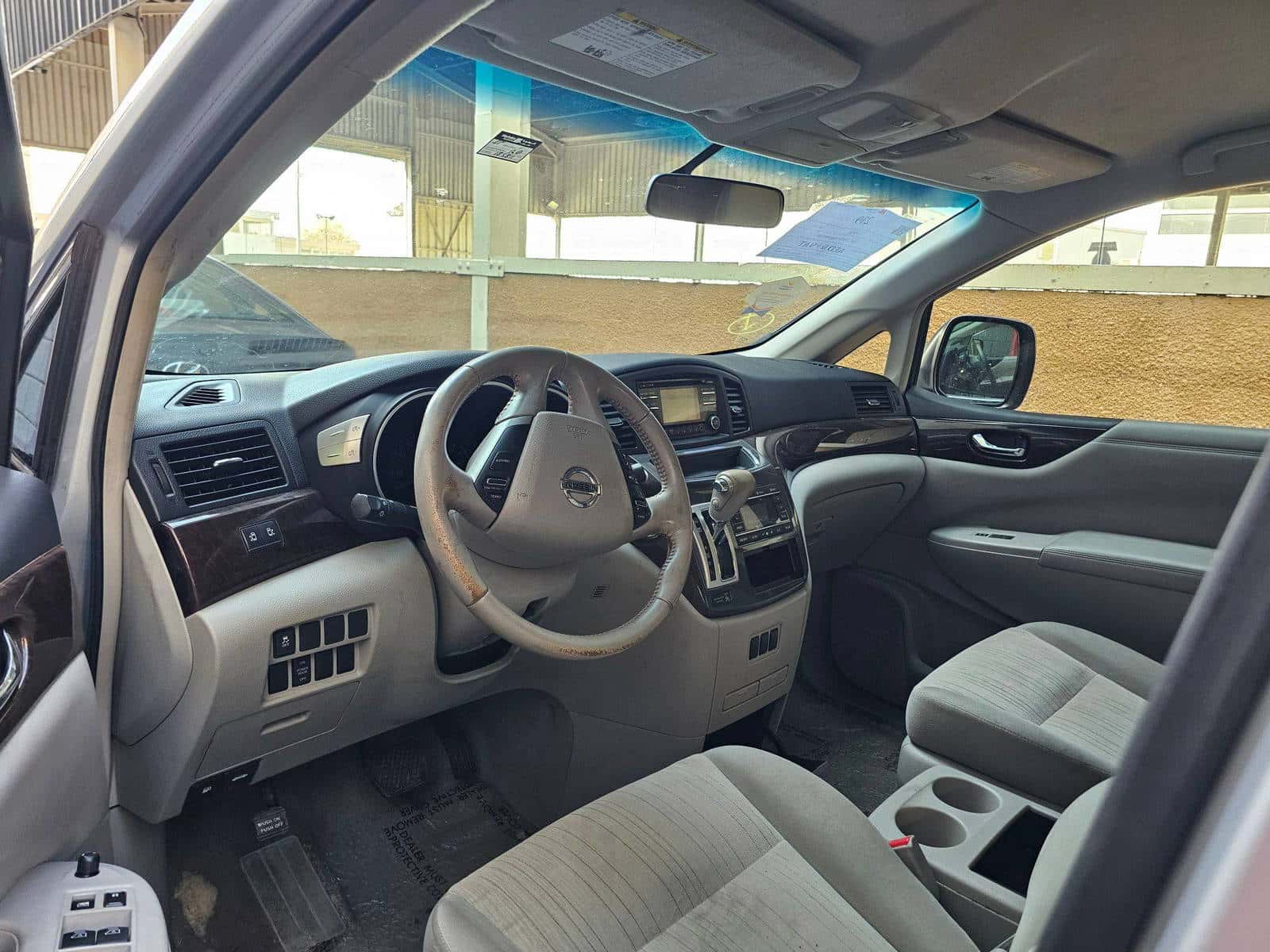 NISSAN QUEST 2013 thumbnail 6