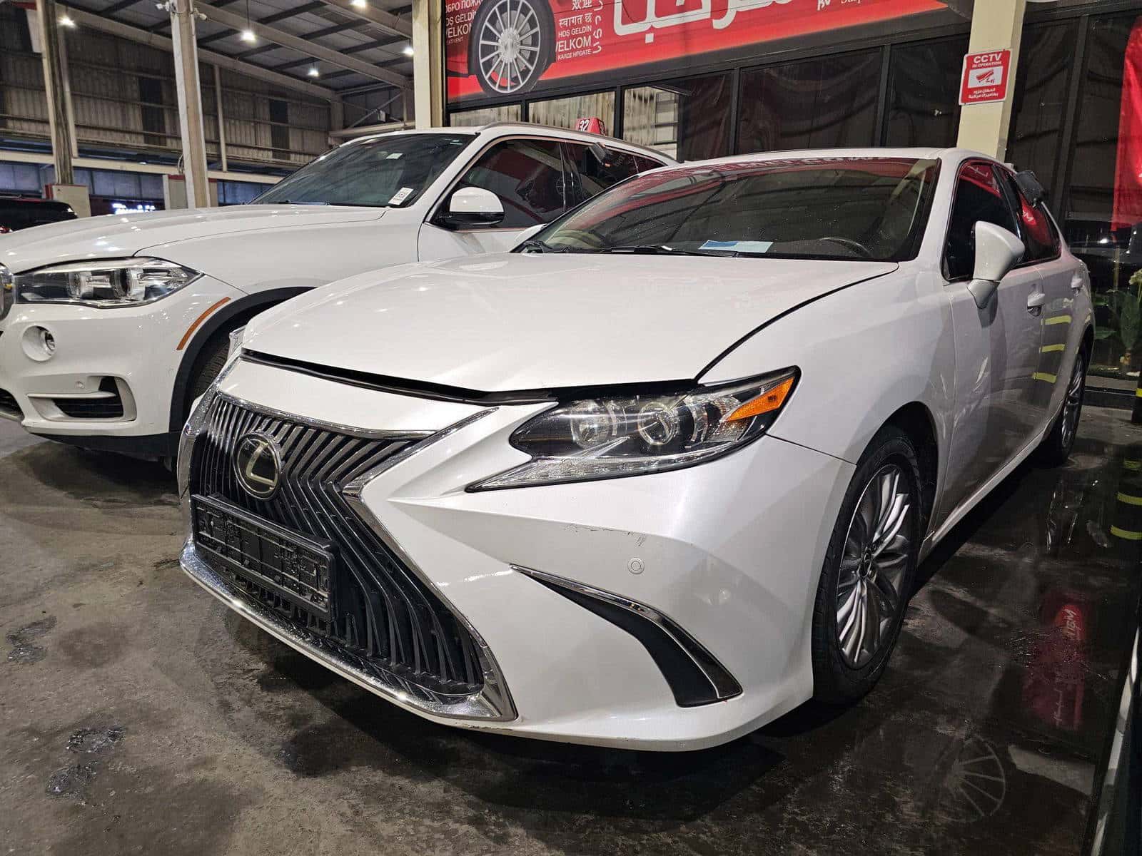 LEXUS ES 350 2018 thumbnail 2