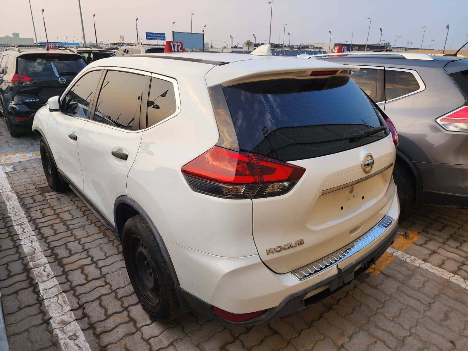 NISSAN ROGUE 2018 thumbnail 5