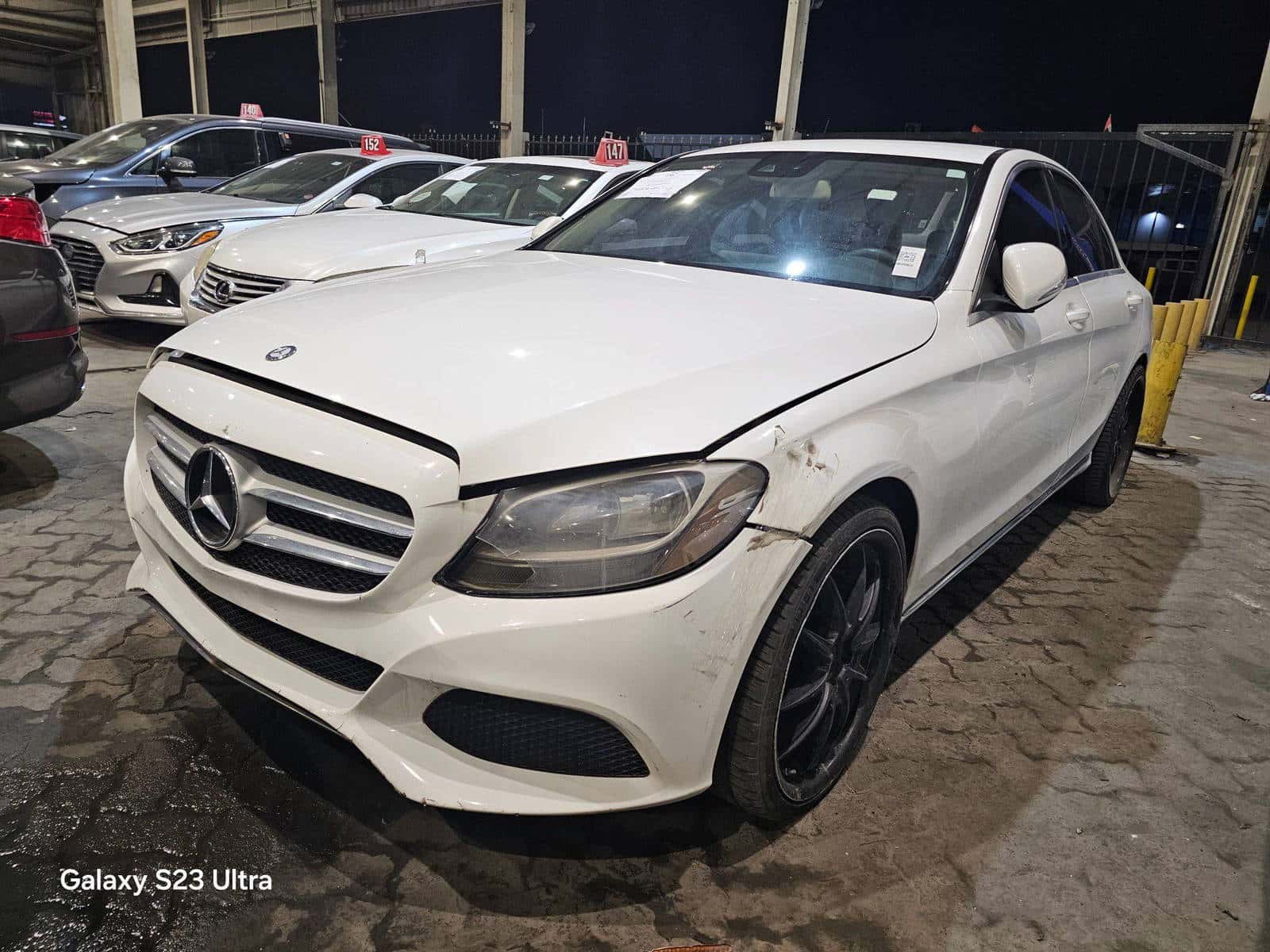 MERCEDES BENZ C300 - Exterior