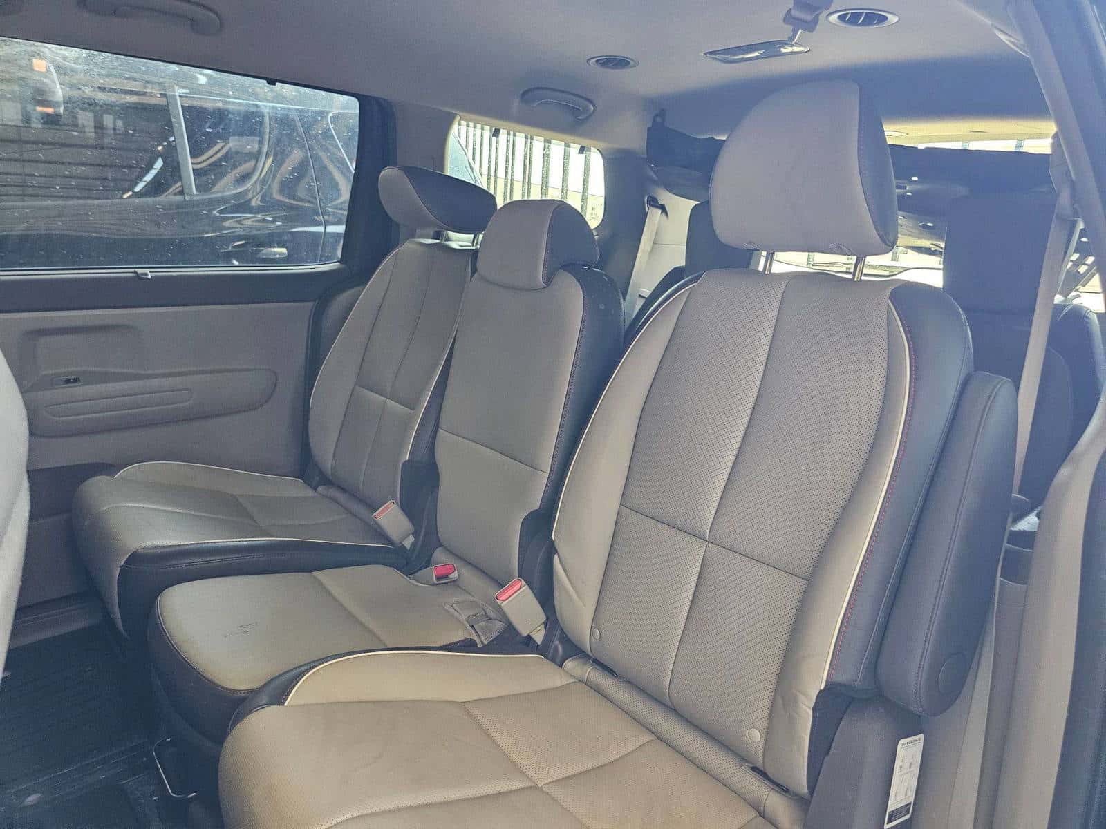 KIA SEDONA 2018 thumbnail 6