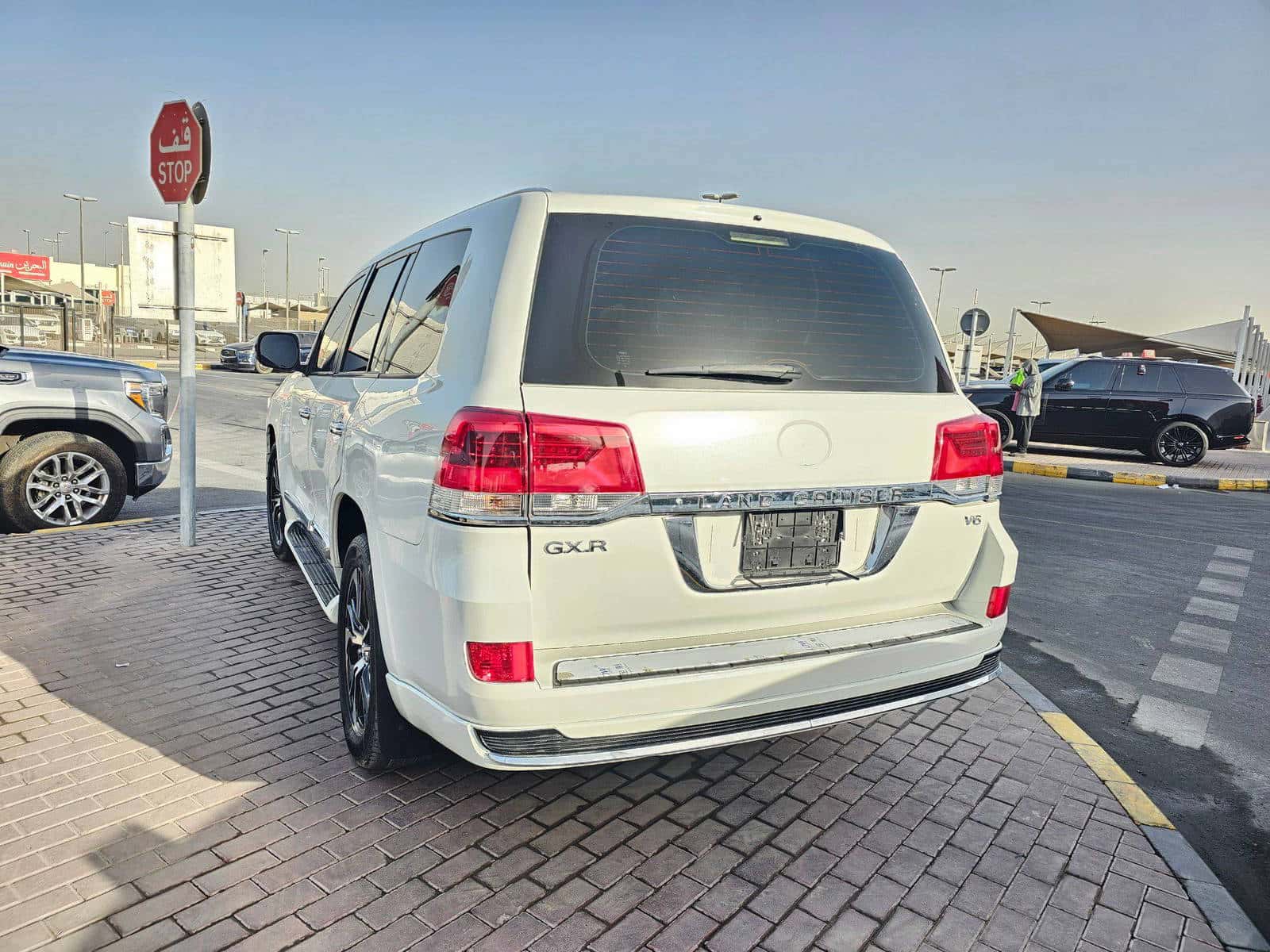 TOYOTA LAND CRUISER - Exterior