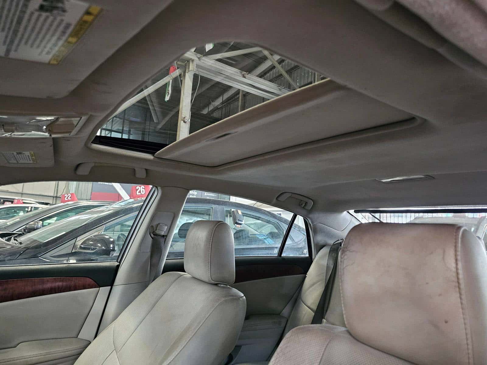 Toyota Avalon 2012 thumbnail 6