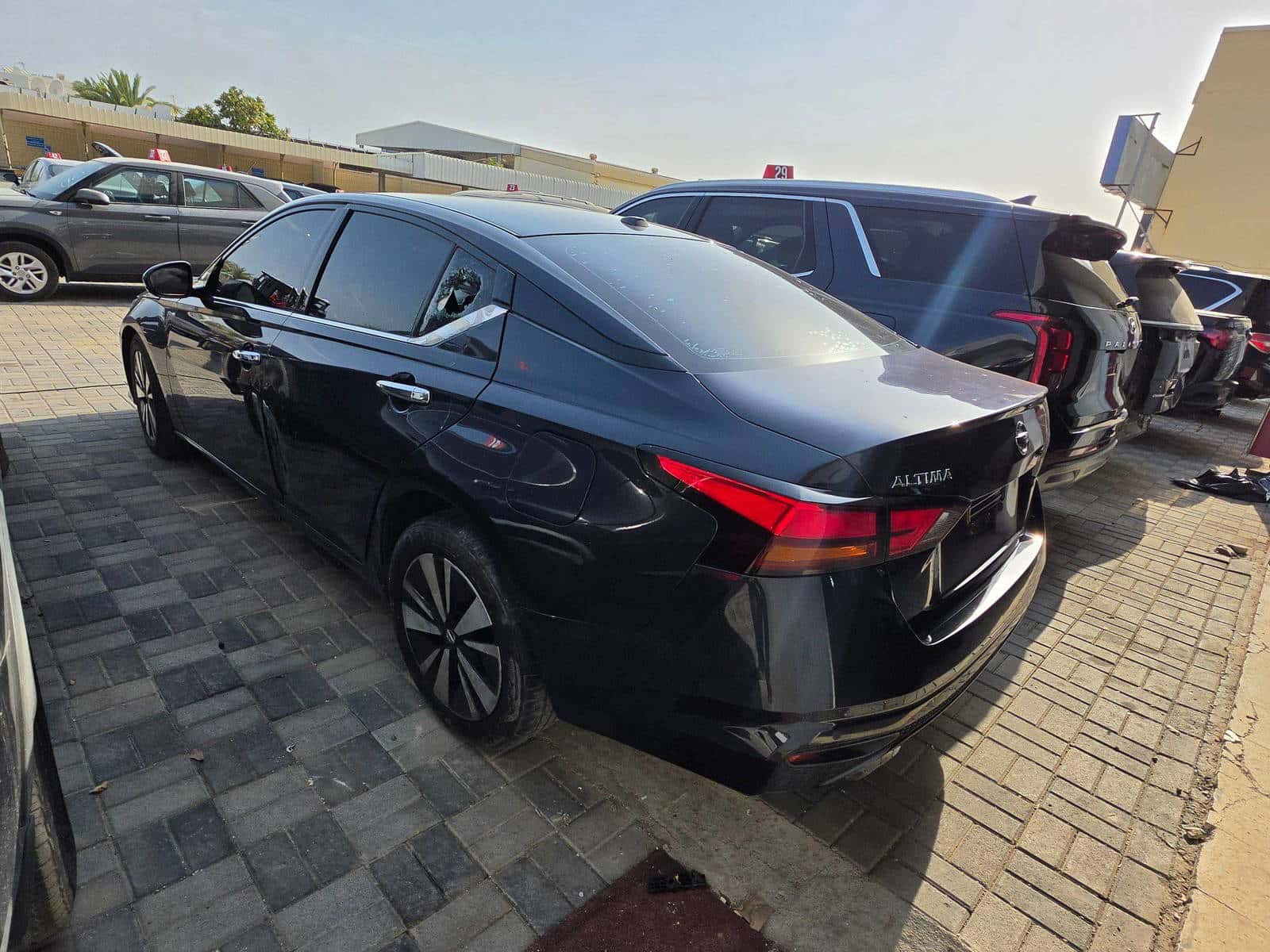 NISSAN ALTIMA 2019 thumbnail 5