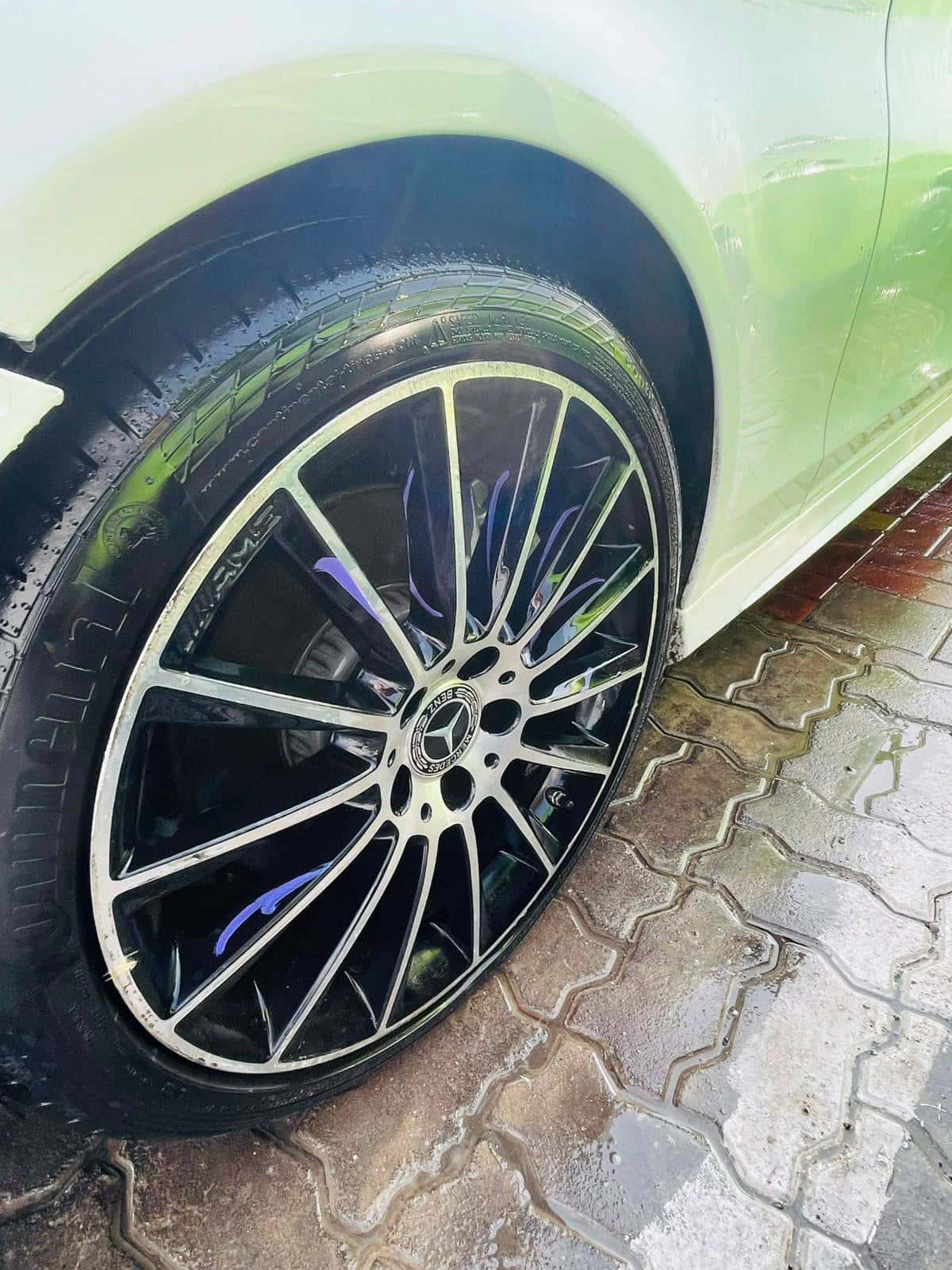 MERCEDES BENZ C300 2021 thumbnail 5