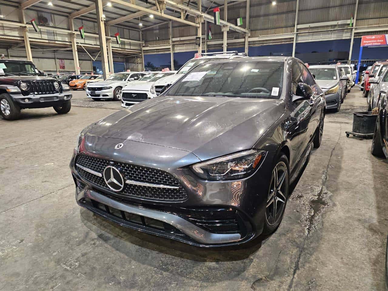 MERCEDES BENZ C300 2023 thumbnail 3