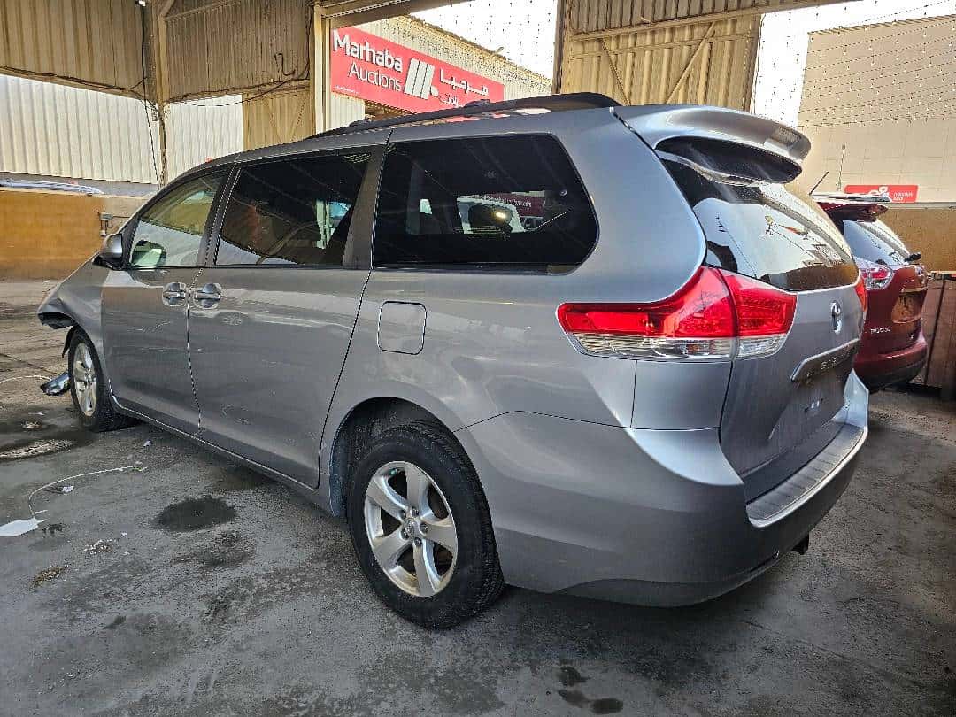 TOYOTA SIENNA 2014 thumbnail 1
