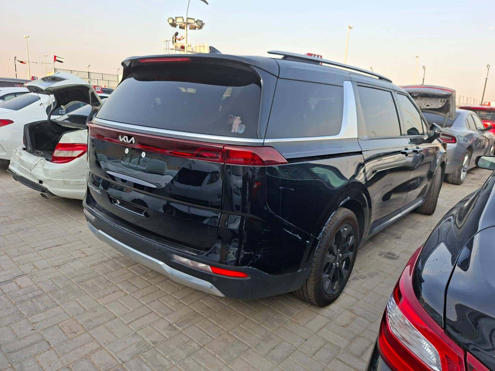 KIA CARNIVAL SX PRESTIGE 2022 thumbnail 5