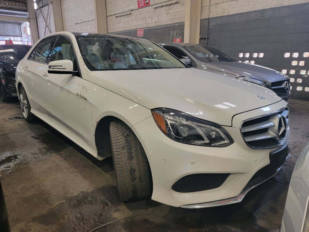 MERCEDES BENZ E 350 - Exterior