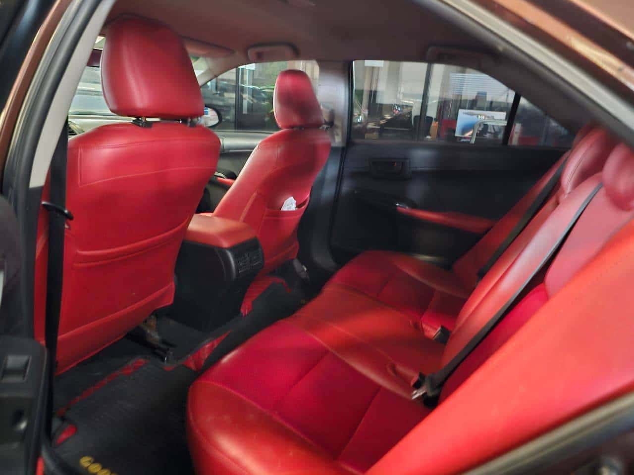Toyota Camry 2015 thumbnail 6