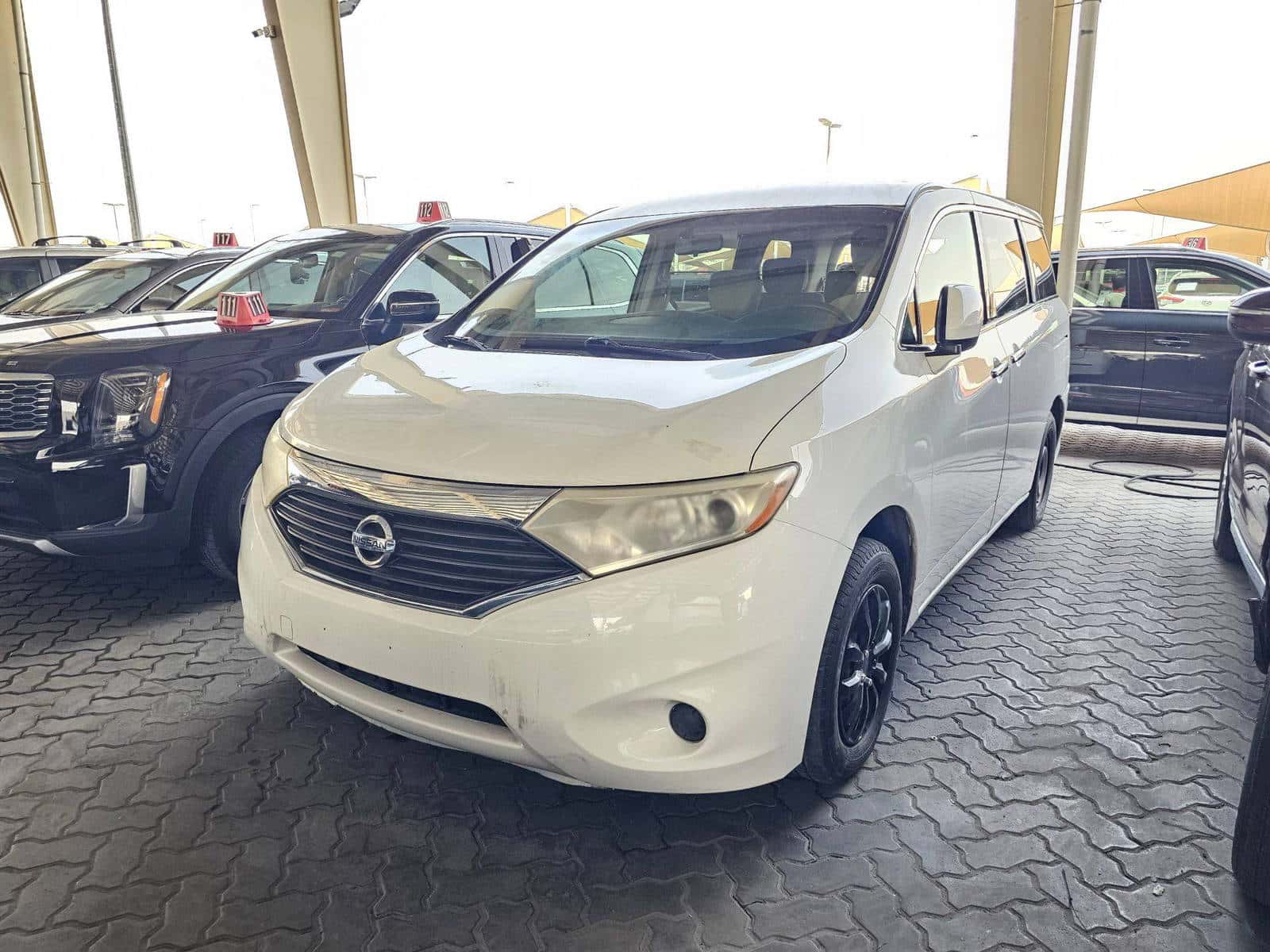 NISSAN QUEST - Exterior