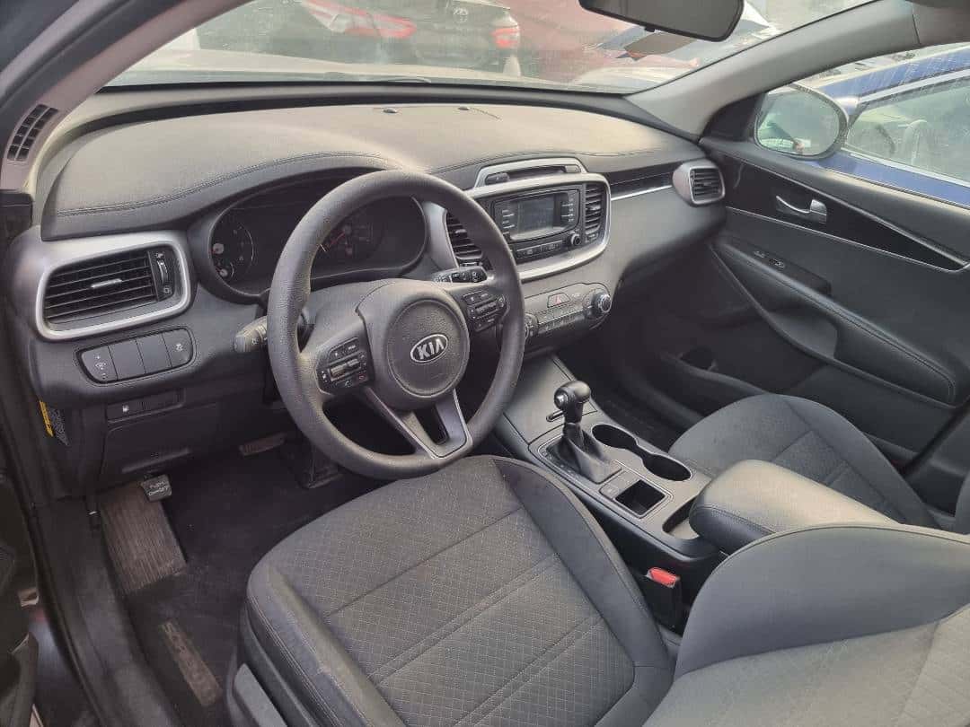 KIA SORENTO 2018 thumbnail 5