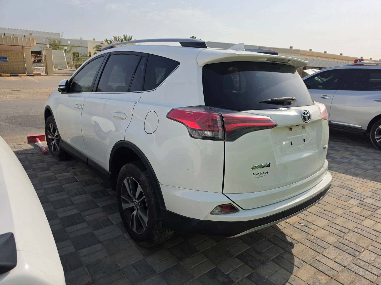 TOYOTA RAV4 2018 thumbnail 5