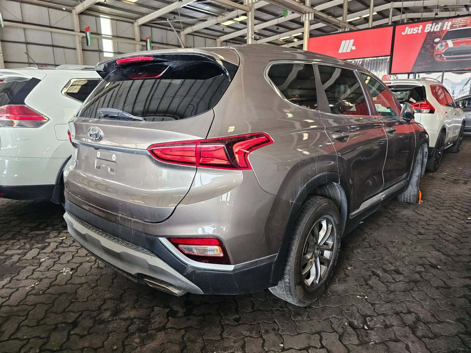 HYUNDAI SANTA FE 2020 thumbnail 3