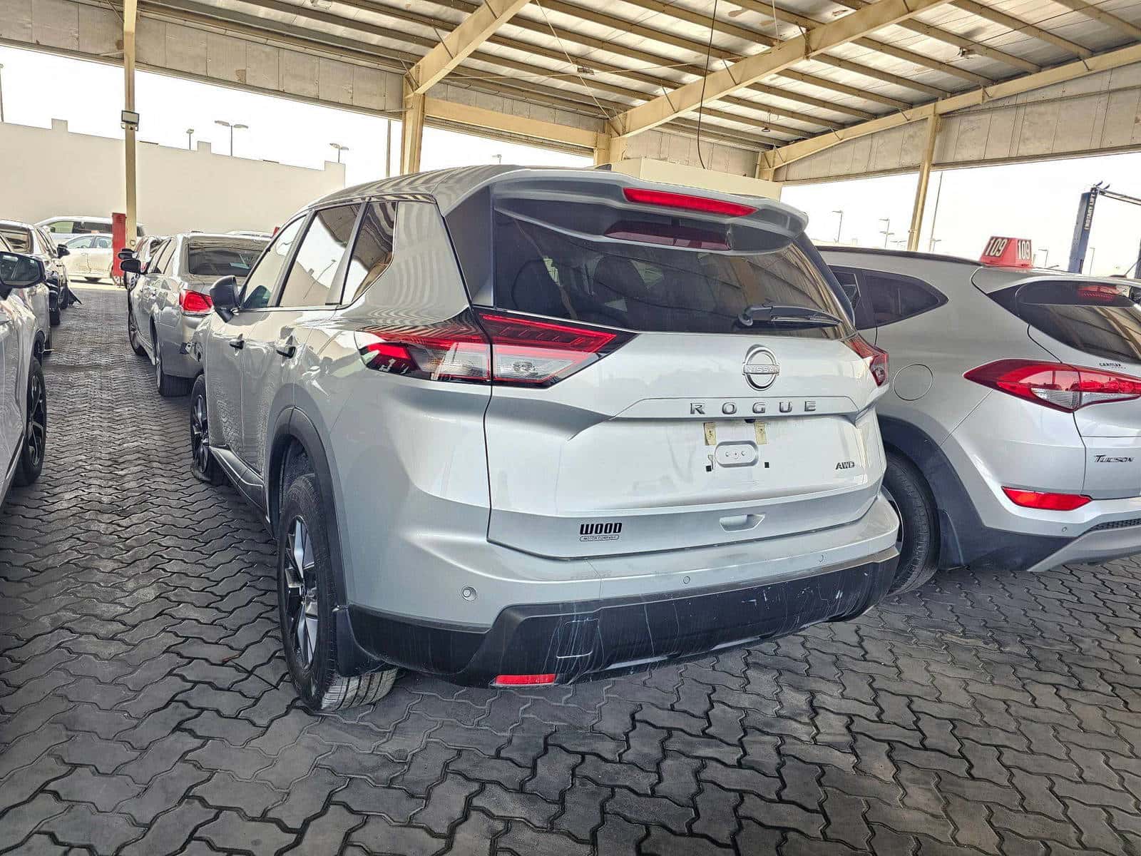 NISSAN ROGUE 2024 thumbnail 2