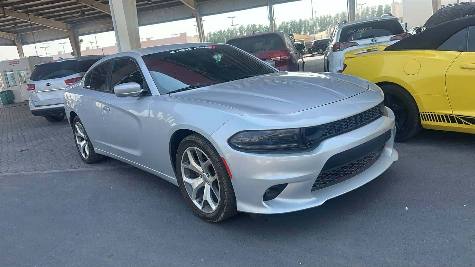 Dodge Charger 2022 thumbnail 2