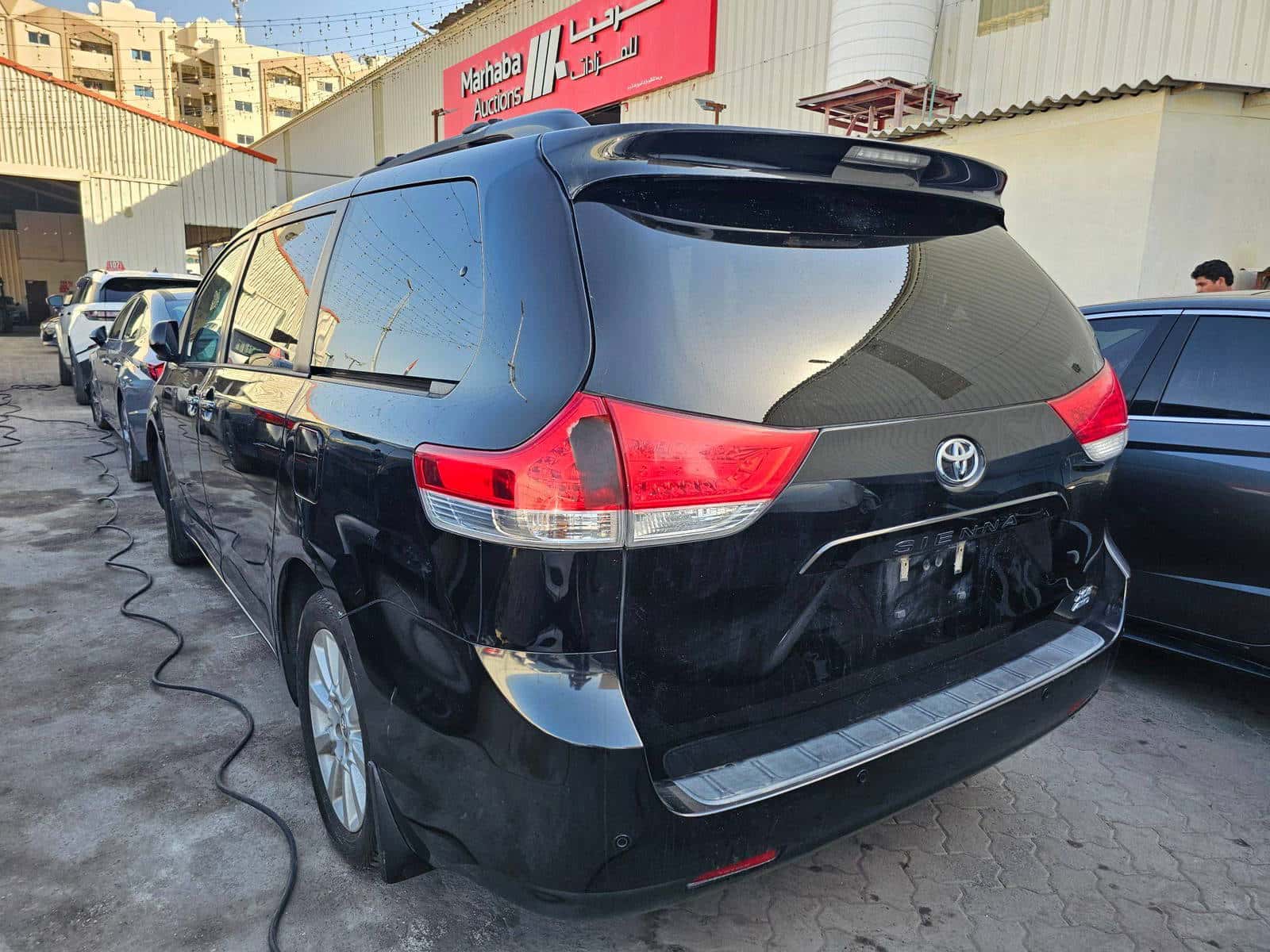 TOYOTA SIENNA 2013 thumbnail 3