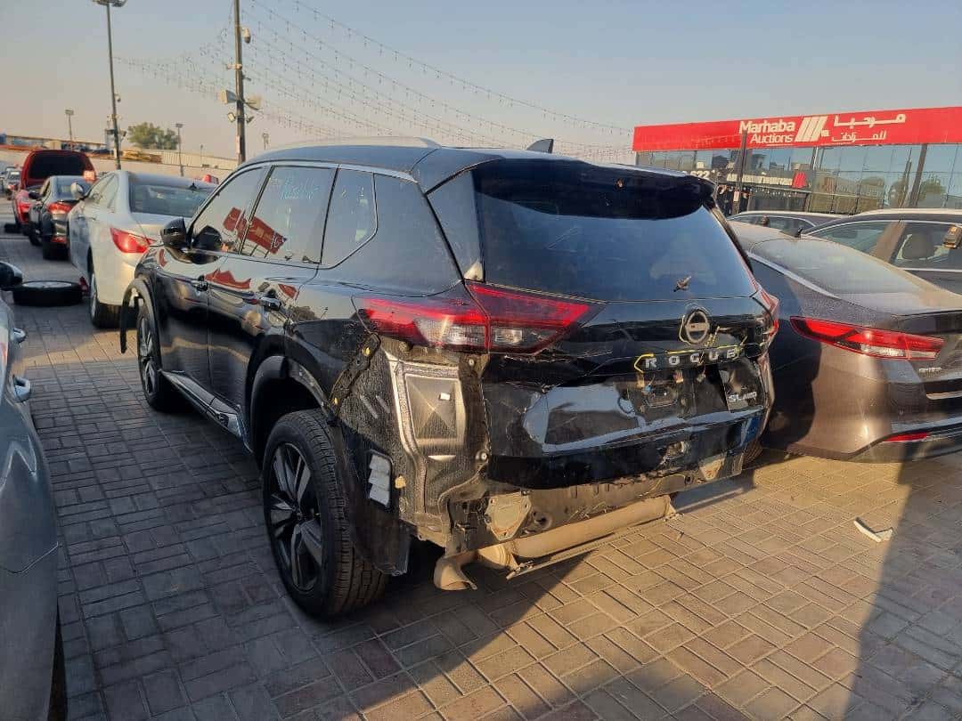 Nissan Rogue 2023 thumbnail 4
