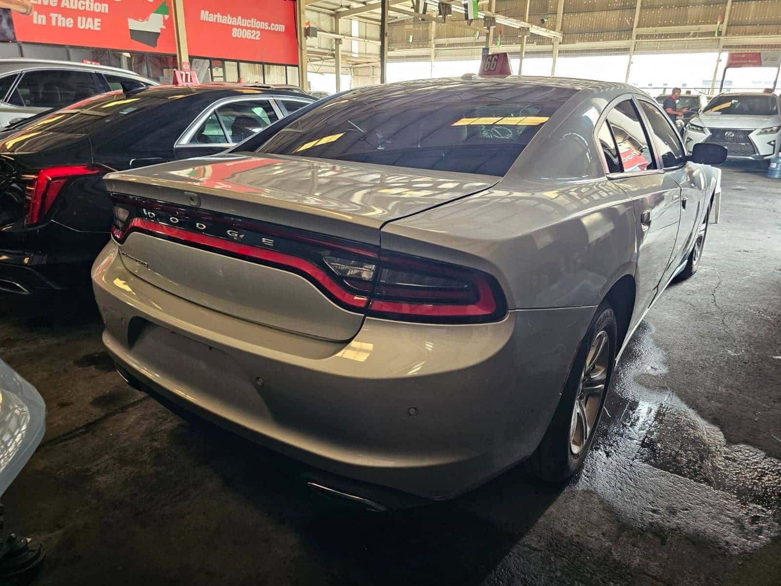 Dodge Charger 2021 thumbnail 4