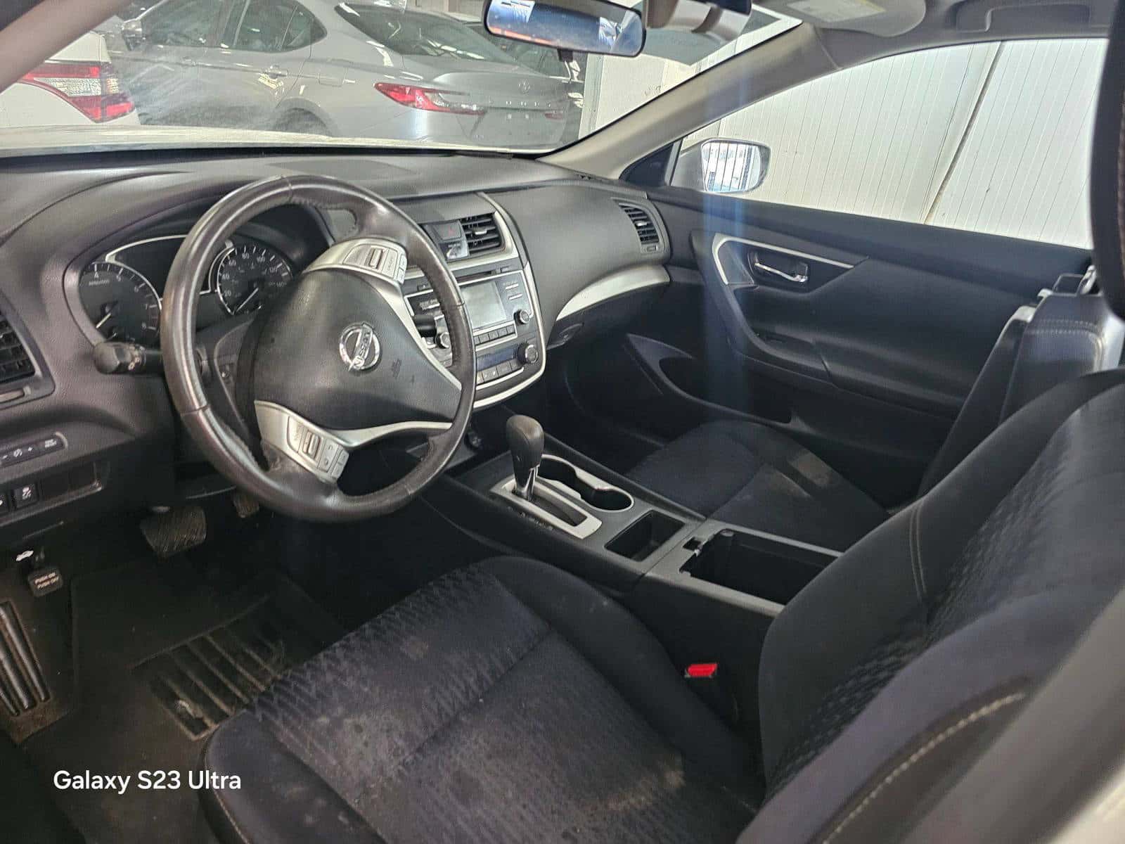 NISSAN ALTIMA - Exterior