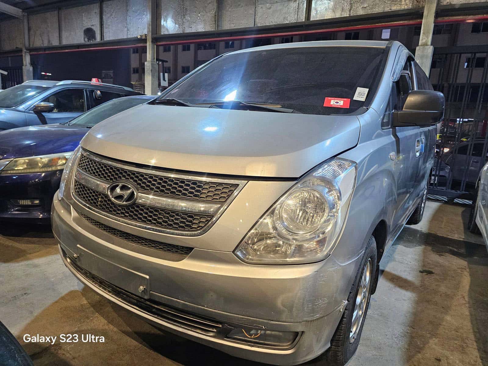 HYUNDAI GRAND STAREX 2012 thumbnail 3