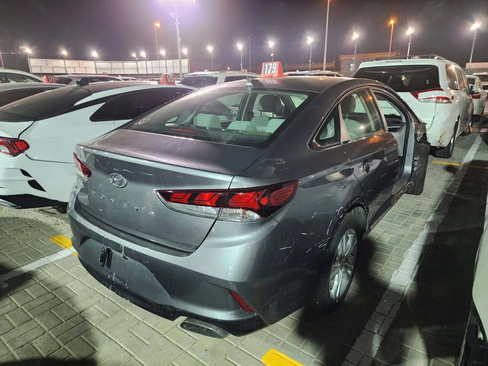 HYUNDAI SONATA SPORT 2018 thumbnail 2