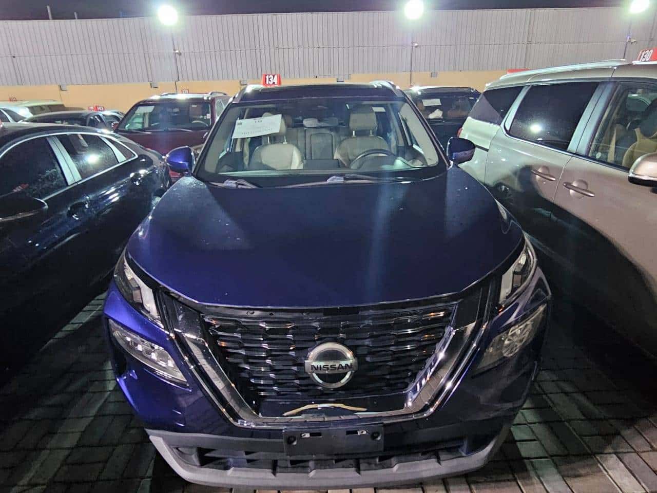 Nissan Rogue 2021 thumbnail 2
