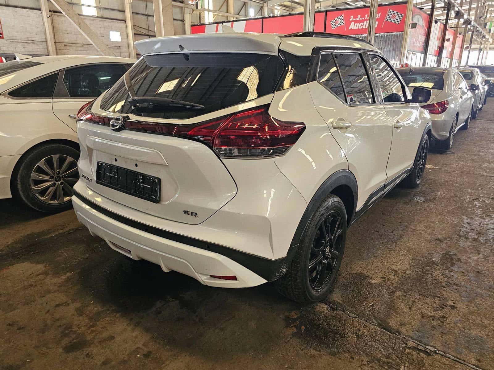 Nissan Kicks 2022 thumbnail 2
