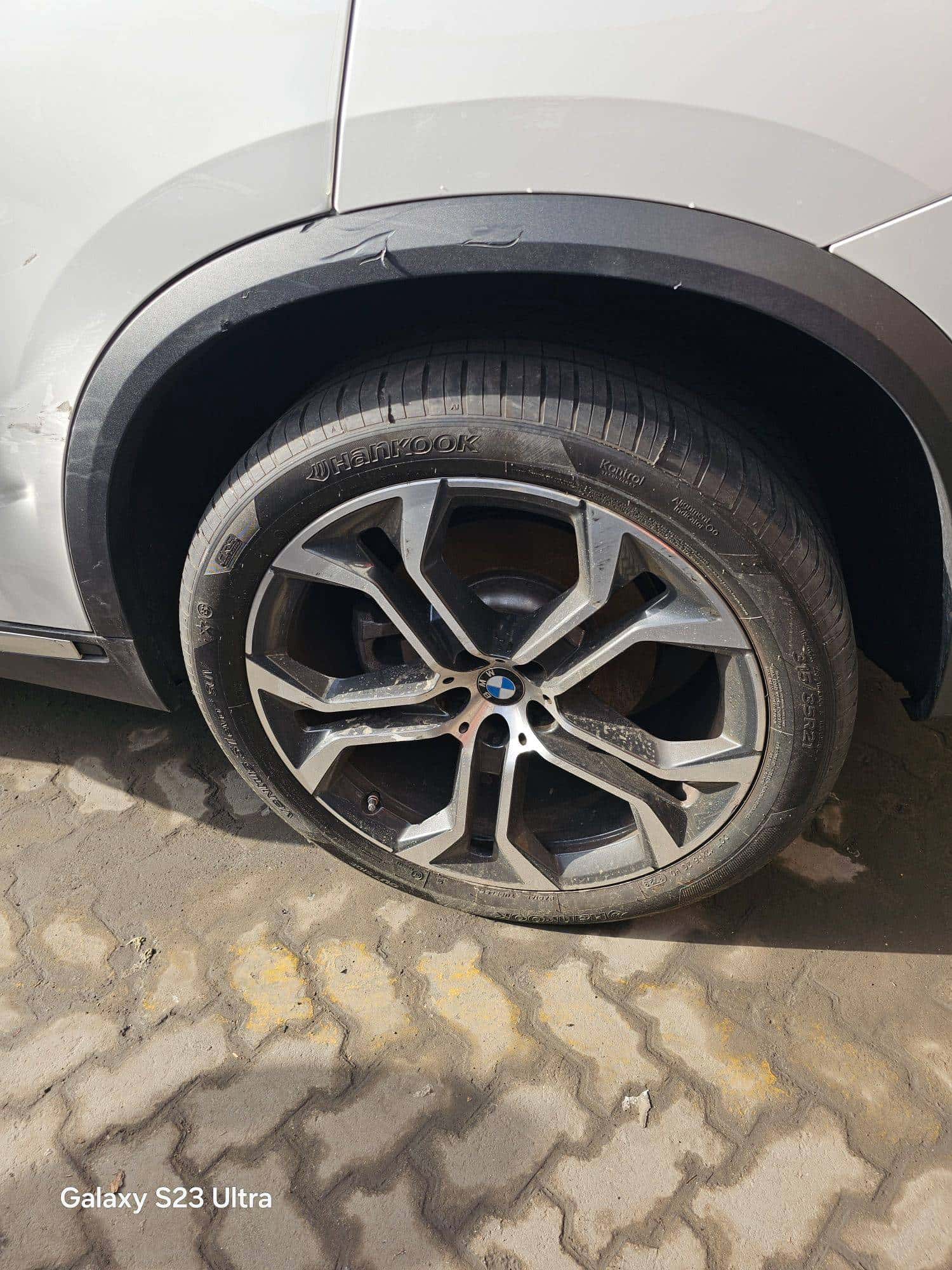BMW X5 SDRIVE 40I - Exterior