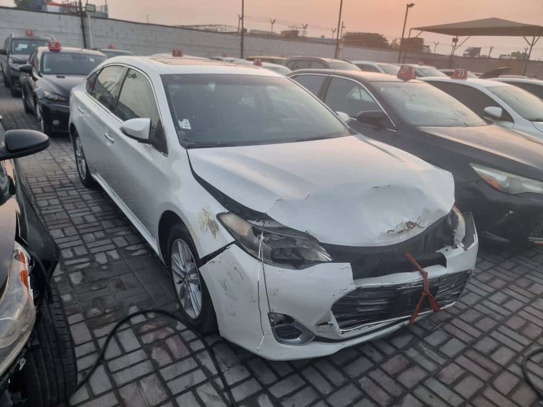 Toyota Avalon 2013 thumbnail 3