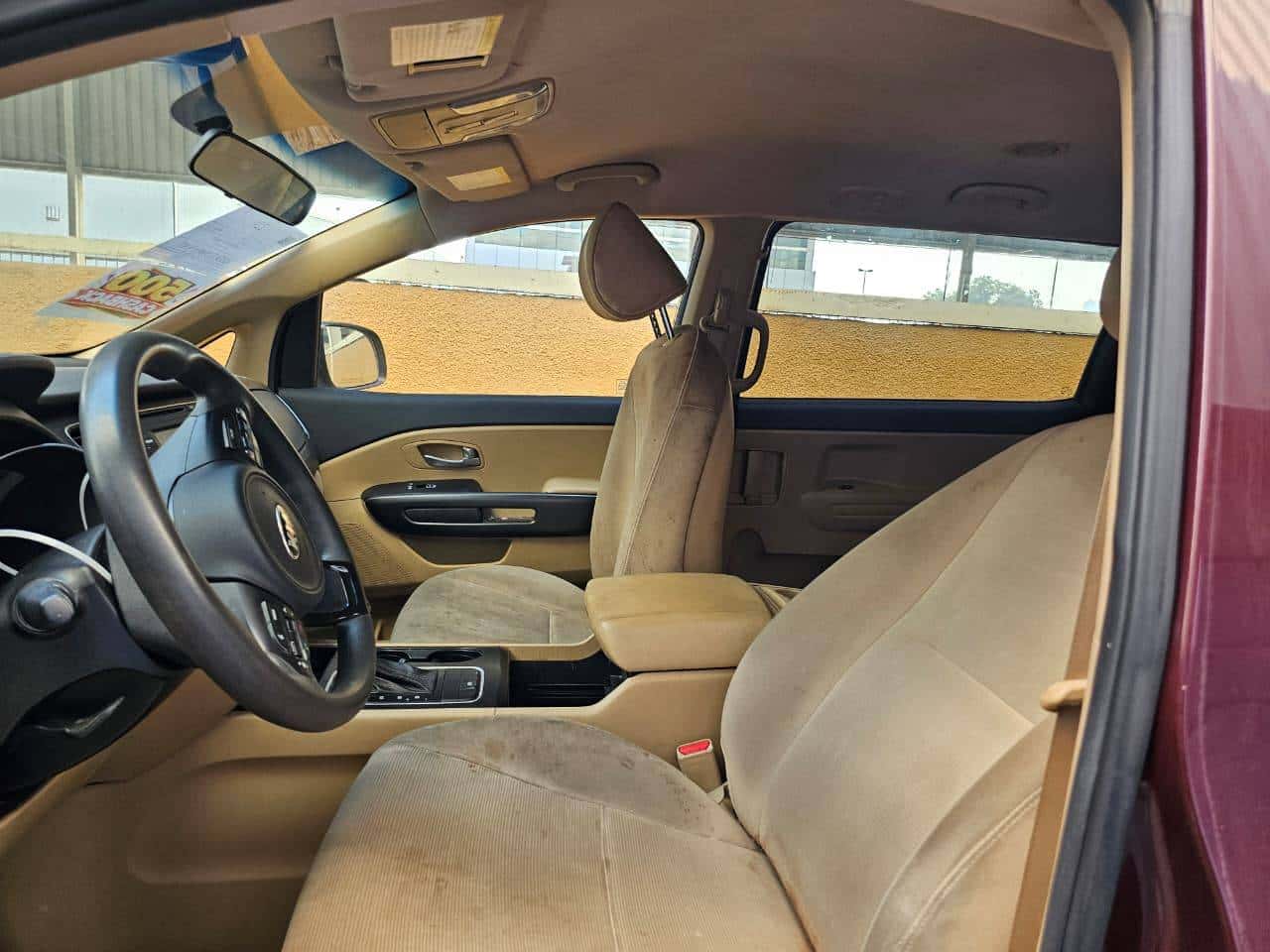 Kia Sedona 2015 thumbnail 7