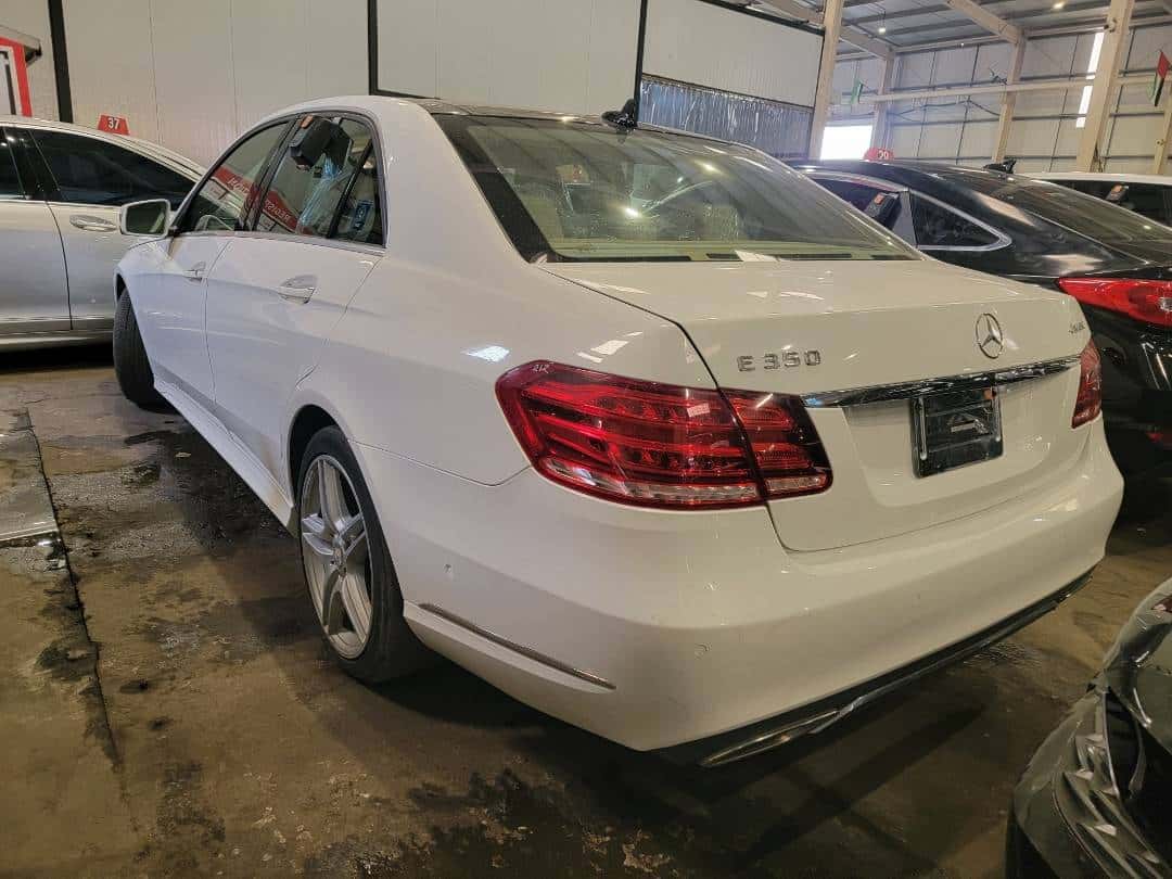 MERCEDES BENZ E 350 - Exterior