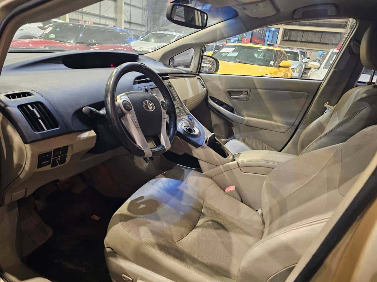 Toyota Prius 2010 thumbnail 5