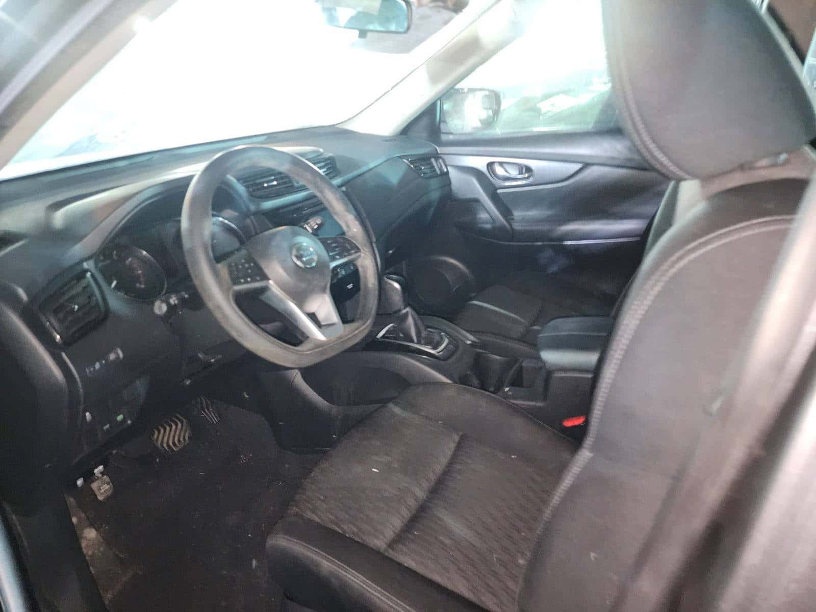 Nissan Rogue 2017 thumbnail 4