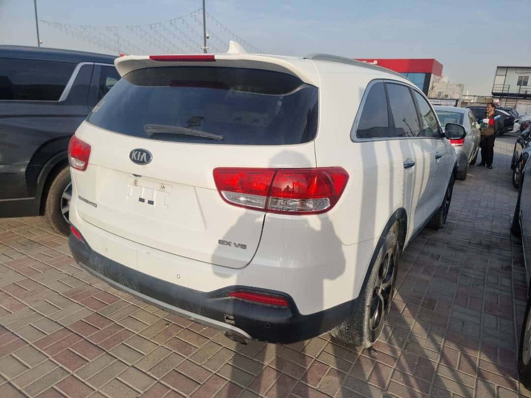 KIA SORENTO - Exterior