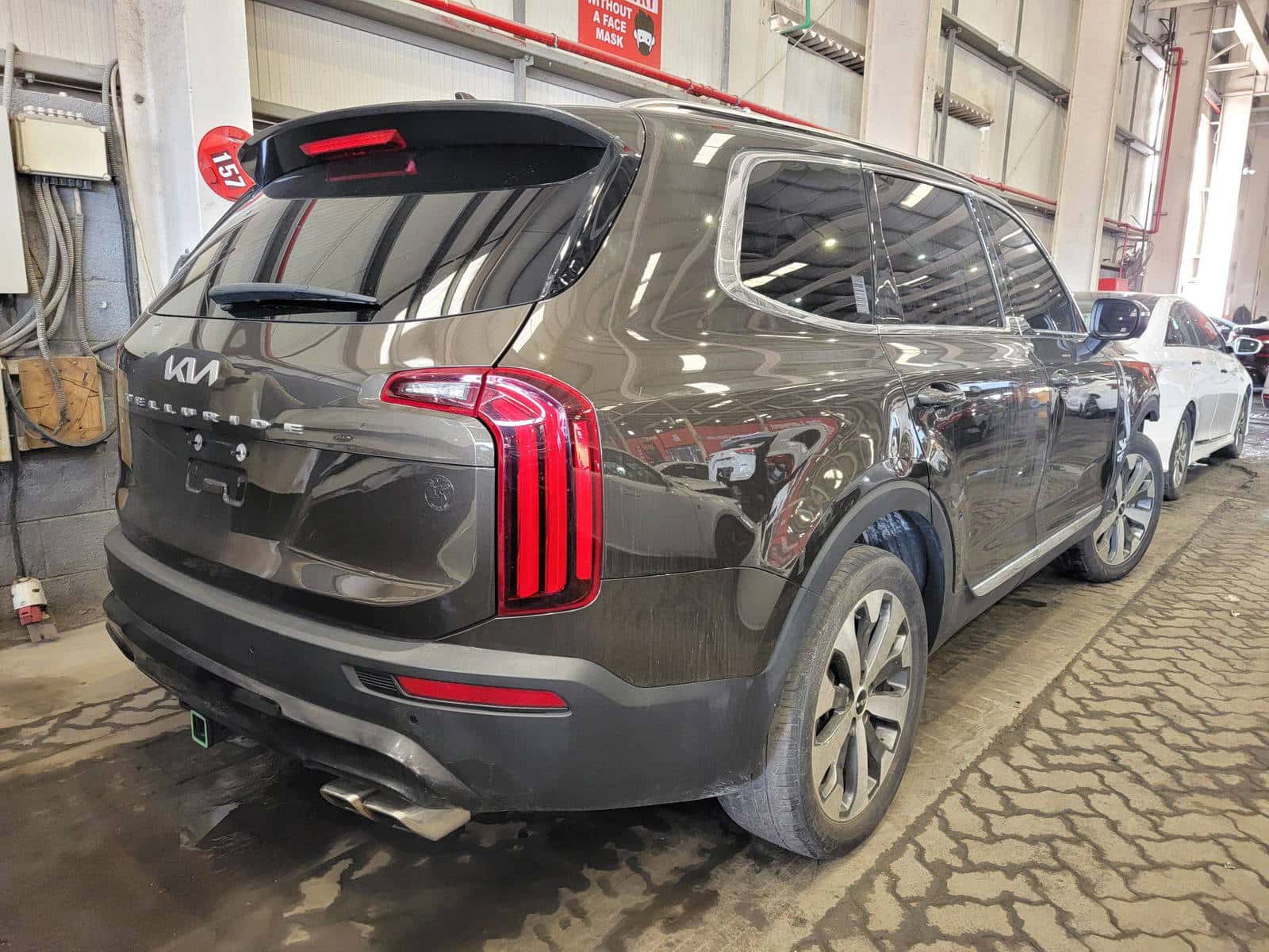 Kia Telluride 2022 thumbnail 2