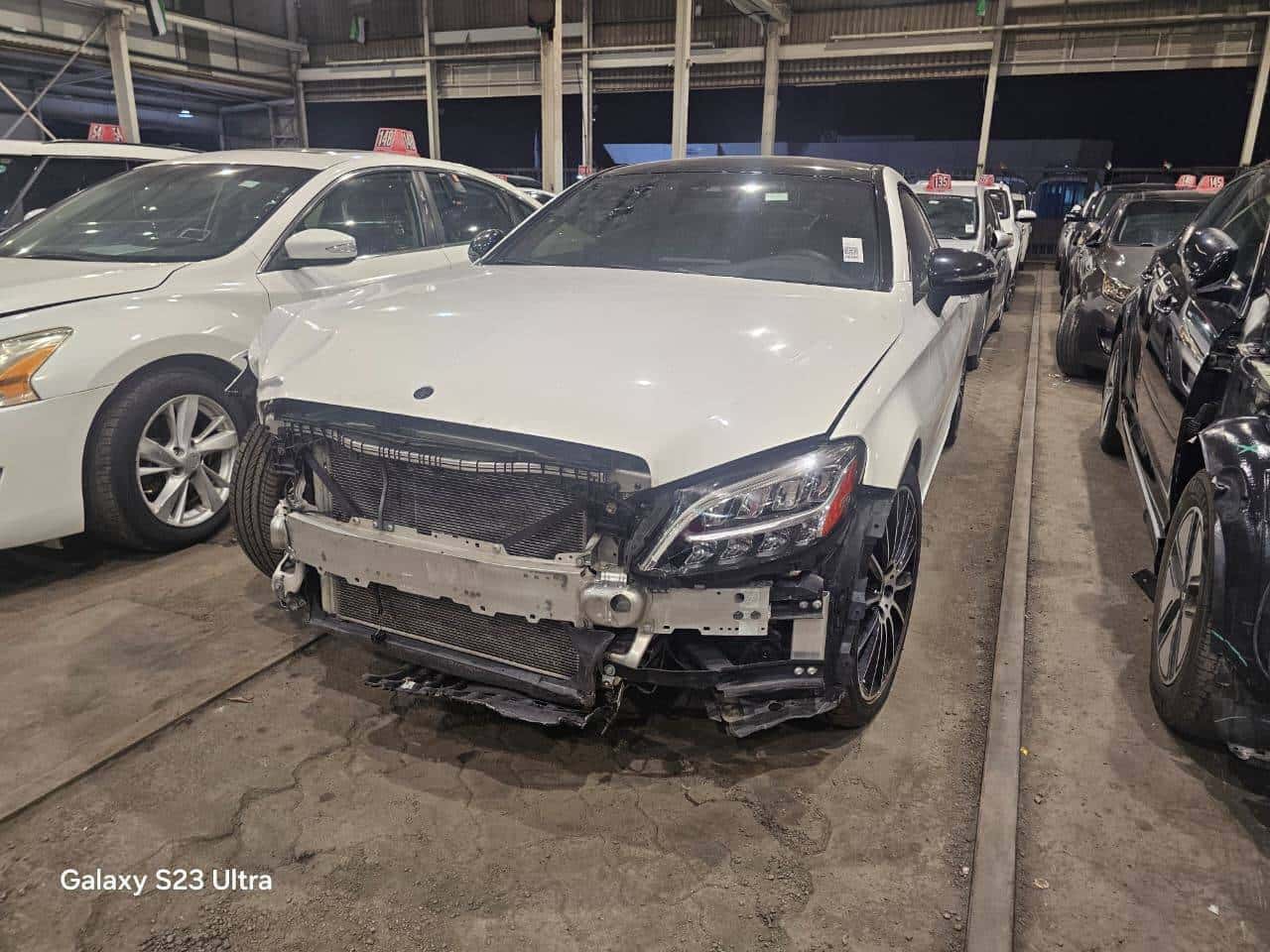 MERCEDES BENZ C300 2019 thumbnail 3