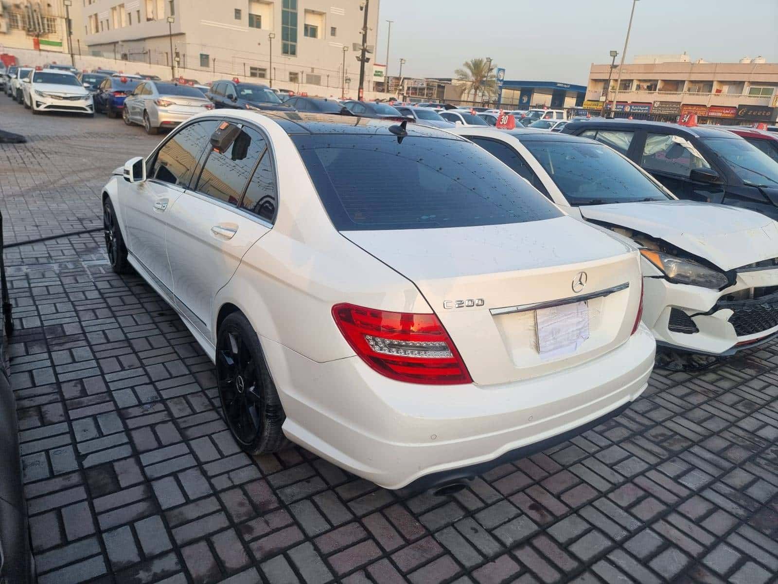 MERCEDES BENZ C200 2013 thumbnail 4
