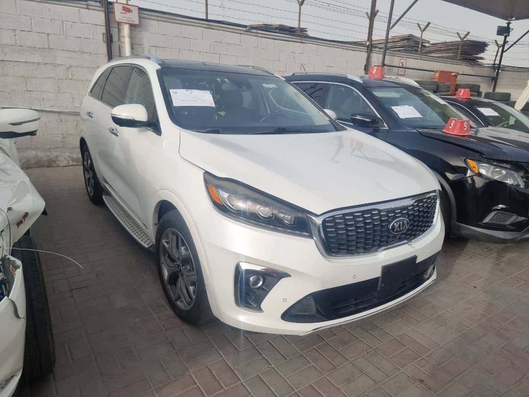 Kia Sorento 2019 thumbnail 2