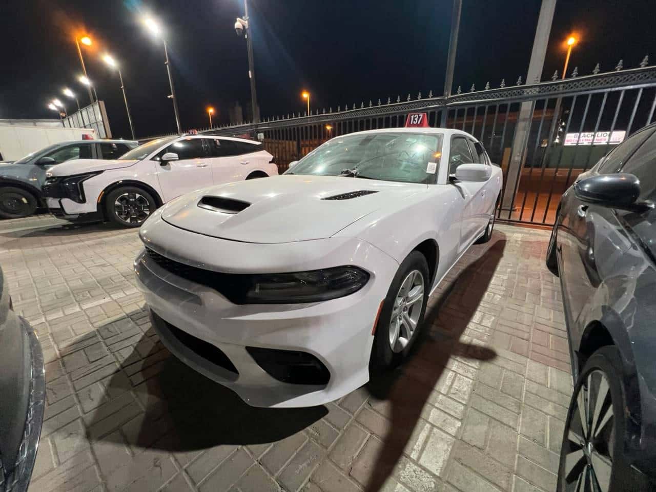Dodge Charger 2018 thumbnail 3