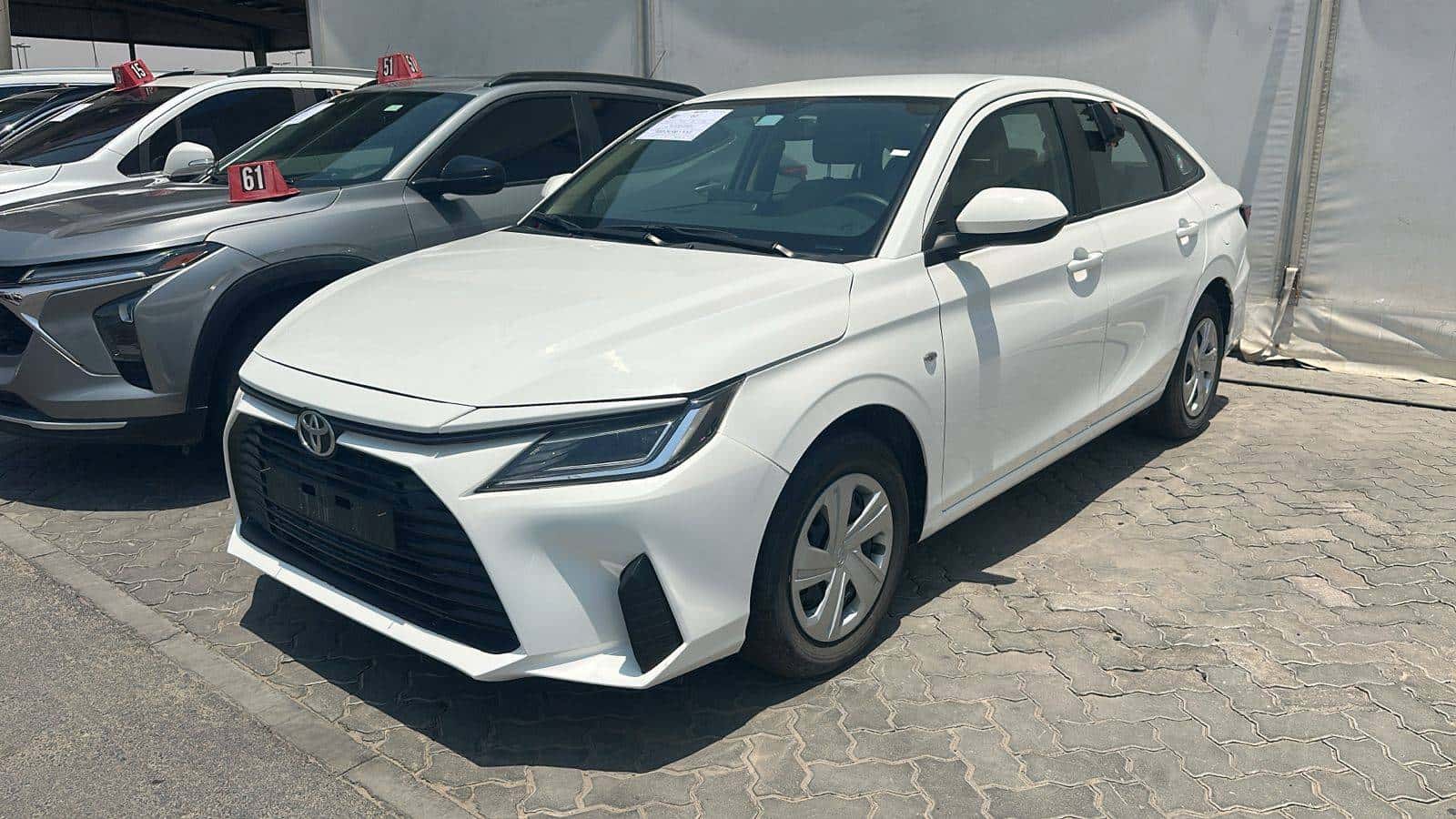 TOYOTA YARIS 2024 thumbnail 1